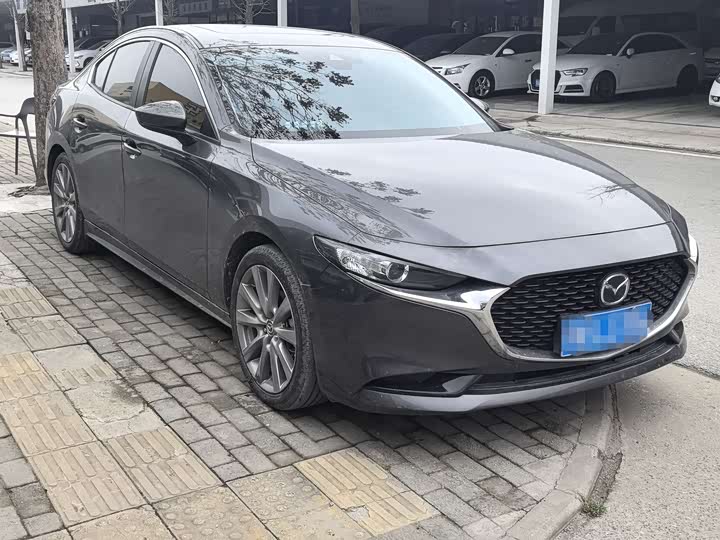 Фото 3 - Mazda 3 (Axela)