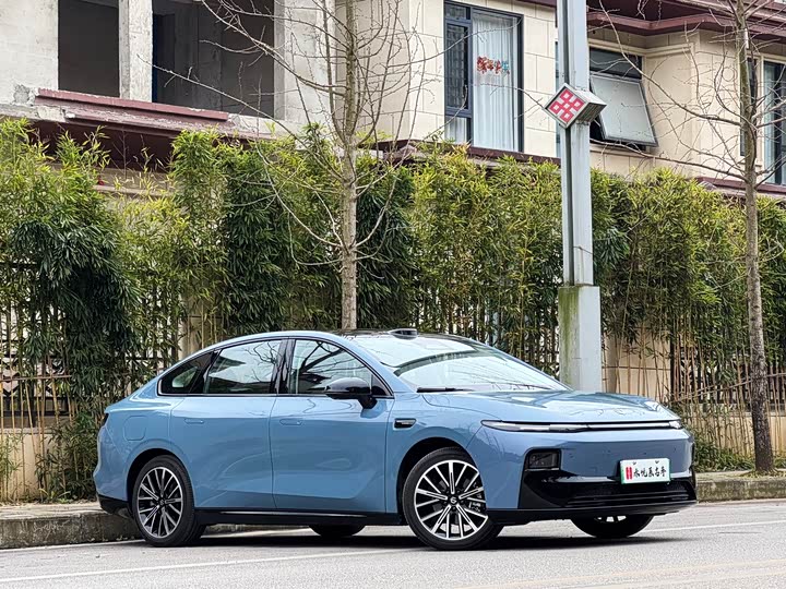 Фото 3 - Leapmotor B01