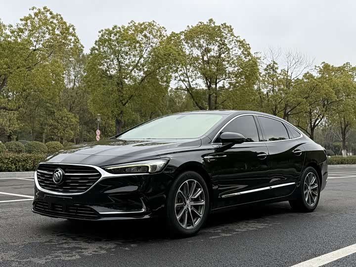 Фото 2 - Buick LaCrosse