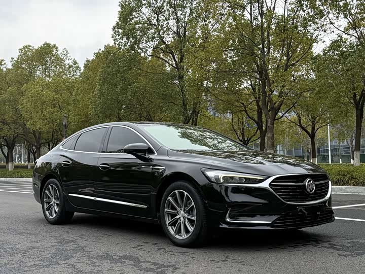 Фото 3 - Buick LaCrosse