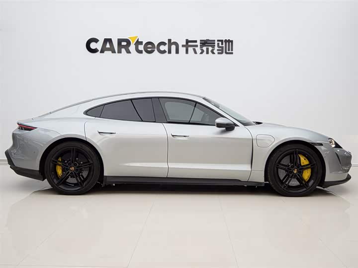 Zdjęcie 5 - Porsche Taycan