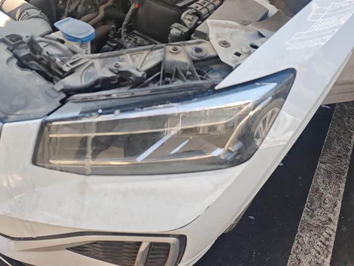 Фото 5 - Audi Q2L