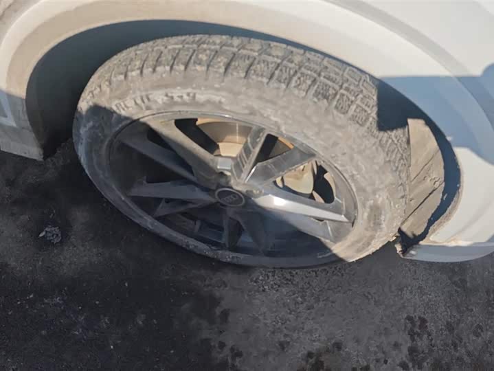 Фото 6 - Audi Q2L