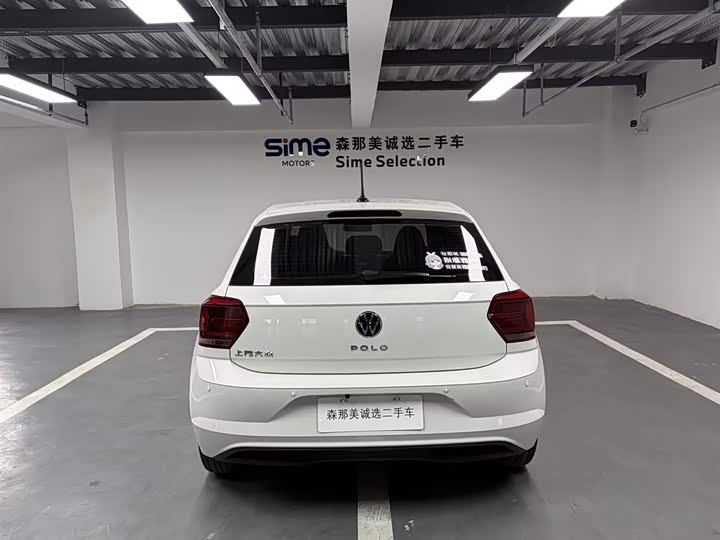 Фото 5 - Volkswagen Polo