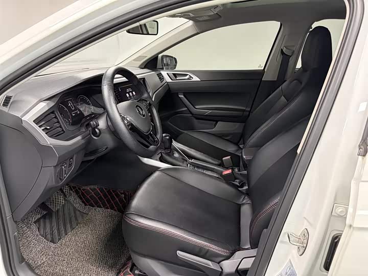 Фото 6 - Volkswagen Polo