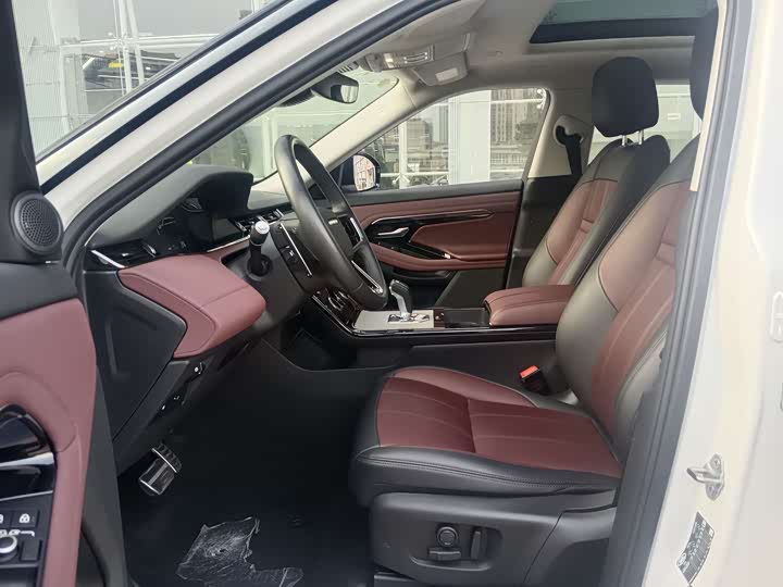 Photo 9 - Land Rover Range Rover Evoque L Hybrid