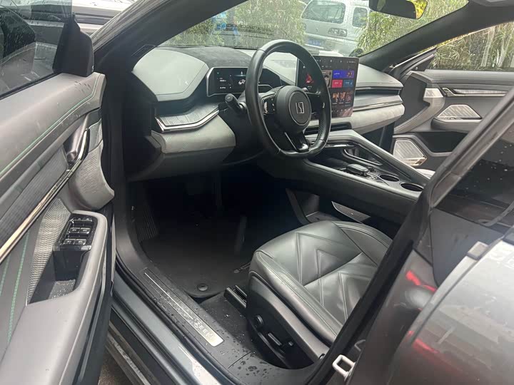 Фото 4 - Zeekr 001