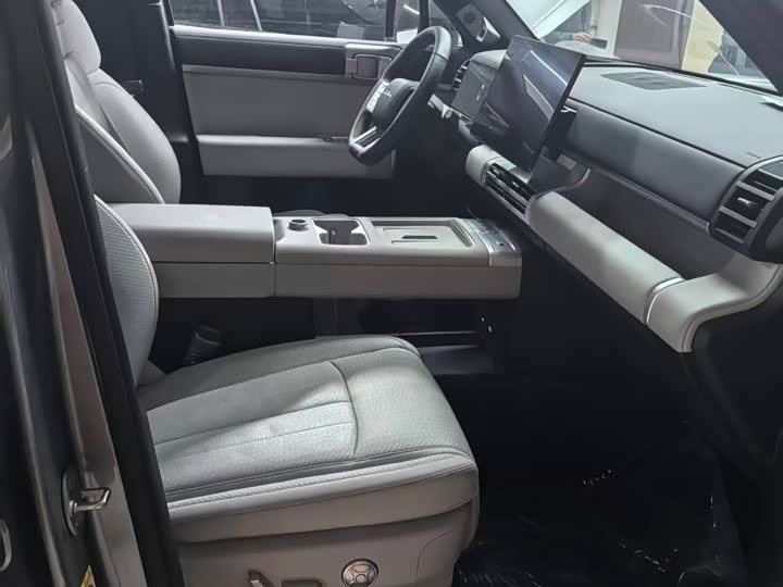 Фото 7 - BYD FangChengBao Titanium 7 (Tai 7)