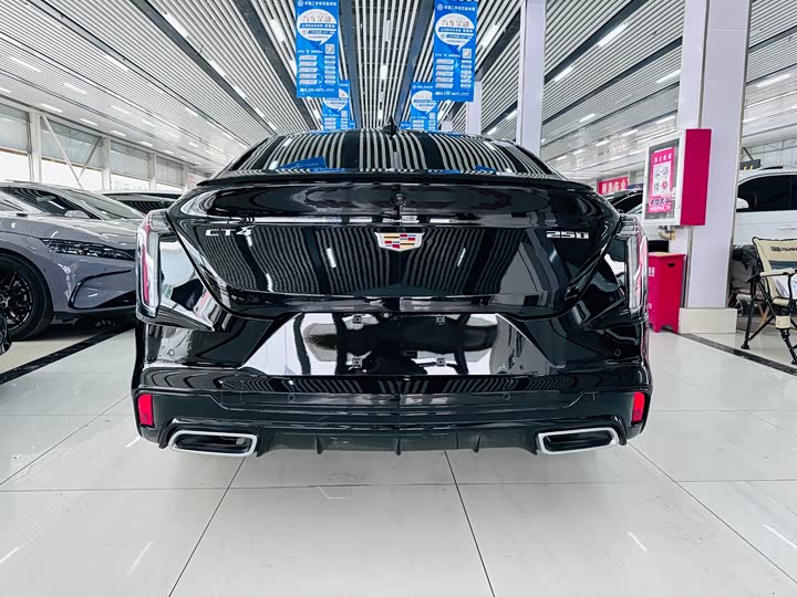 Фото 5 - Cadillac CT4