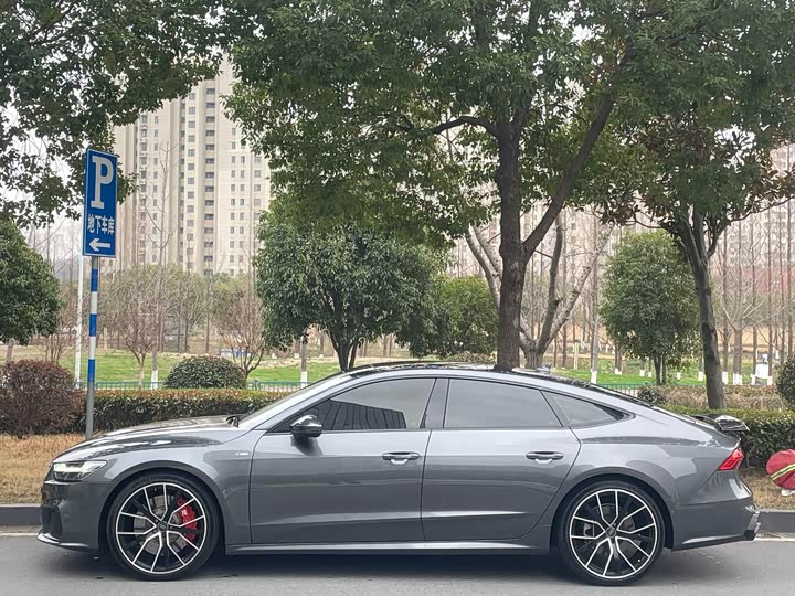 Фото 3 - Audi A7