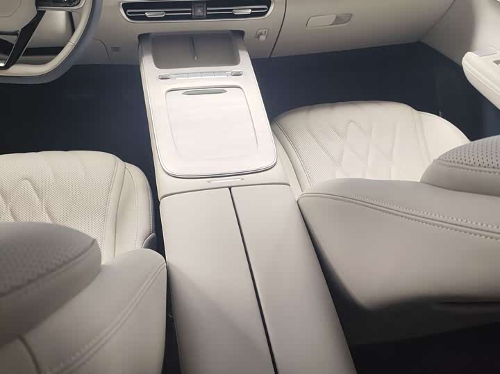 Фото 9 - Chery Fulwin A8L