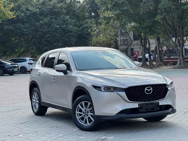 Photo 8 - Mazda CX-5