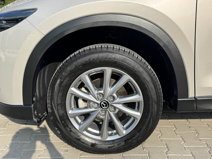 Photo 9 - Mazda CX-5