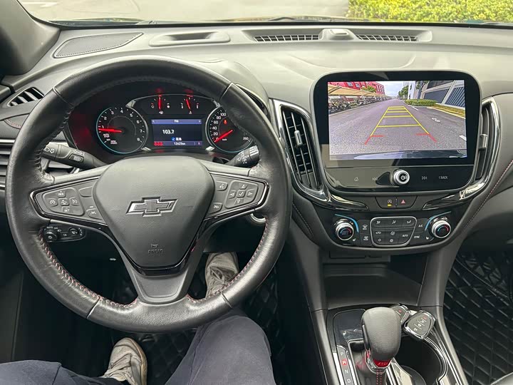 Фото 7 - Chevrolet Equinox