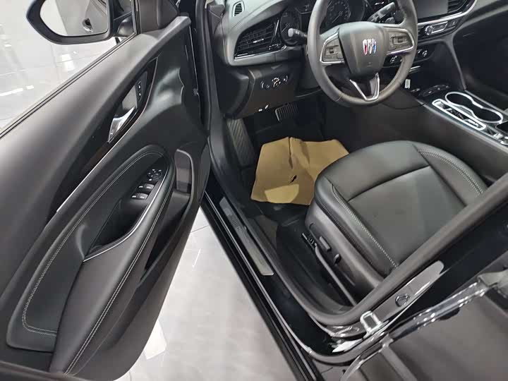 Фото 6 - Buick Regal