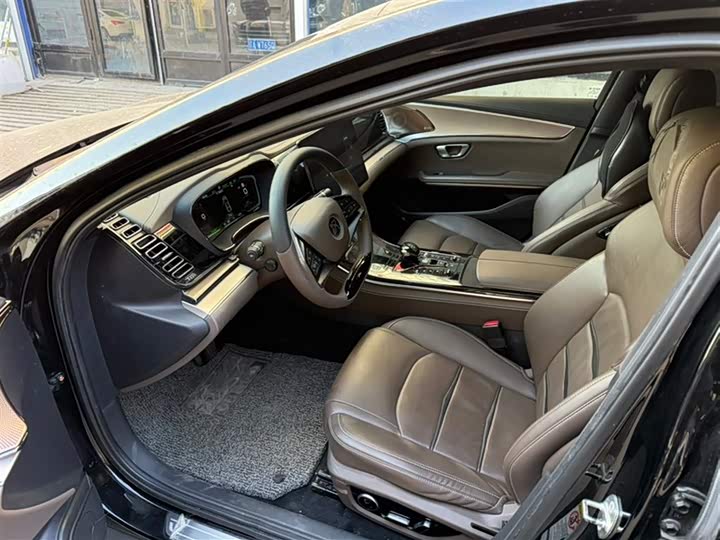 Фото 3 - BYD Han