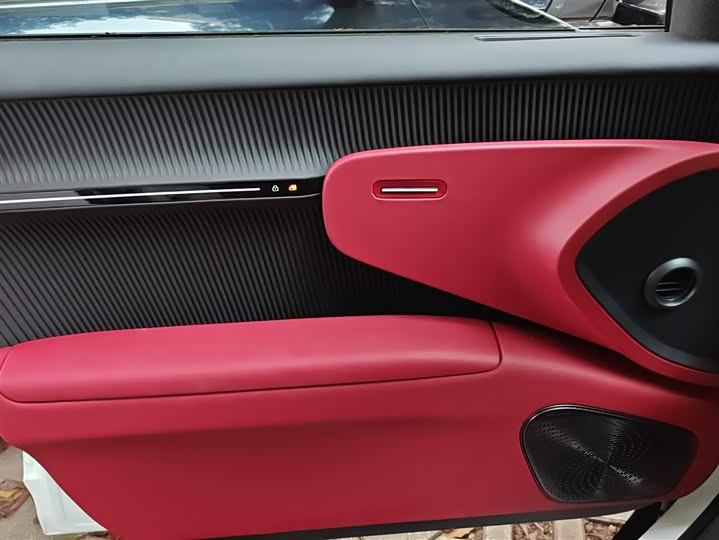 Фото 7 - Avatr 12