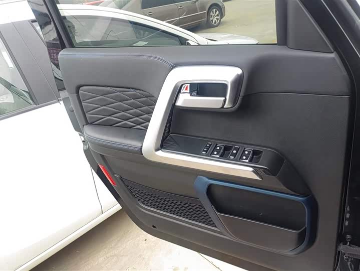 Фото 7 - BAIC Beijing BJ40