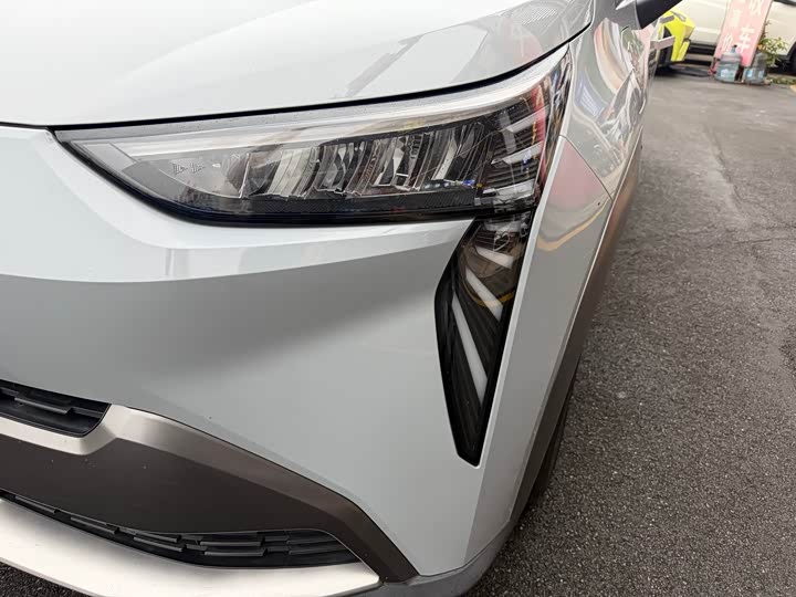 Фото 2 - GAC Aion Y