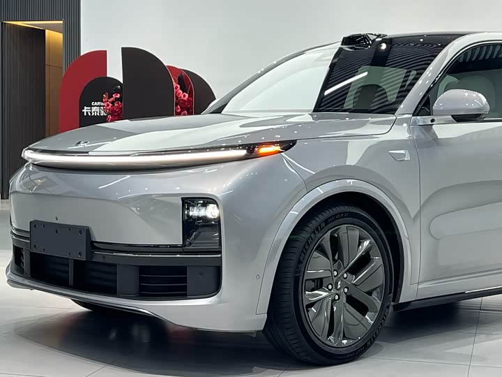 Фото 8 - LiXiang L9