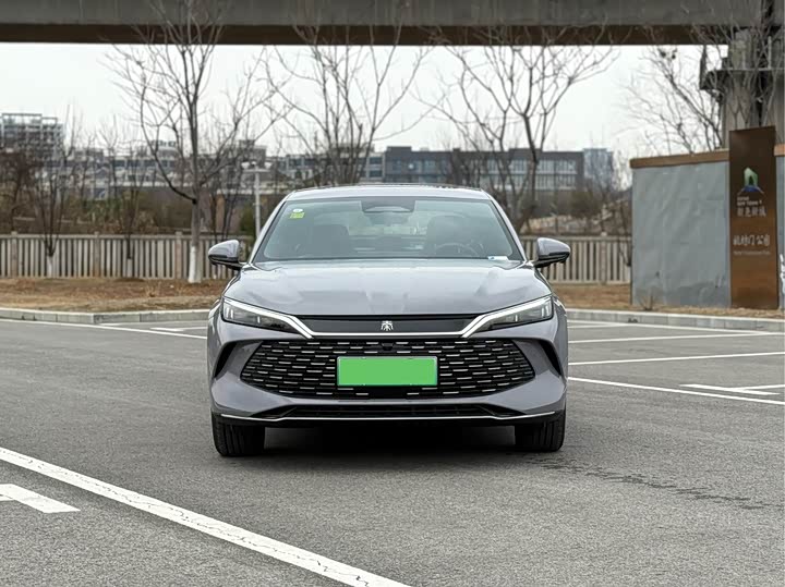 Фото 2 - BYD Qin L