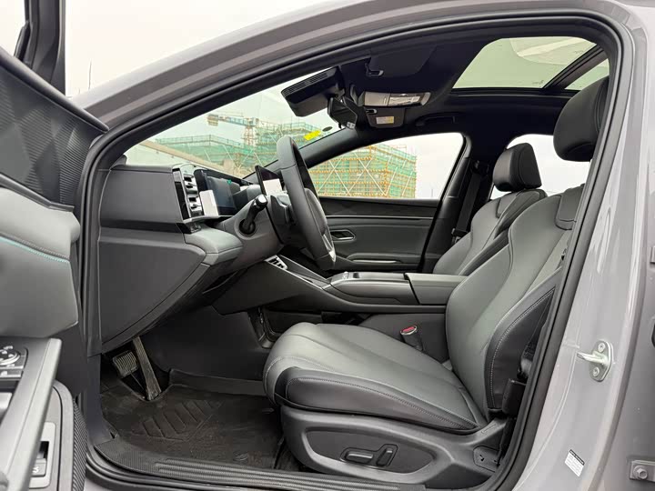 Фото 7 - BYD Qin L