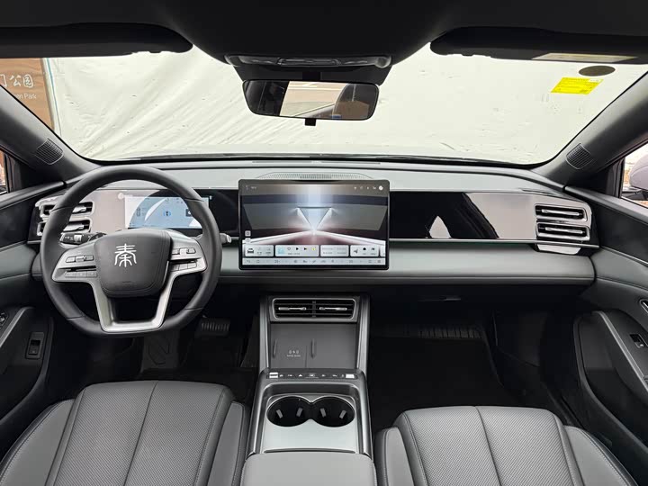 Фото 9 - BYD Qin L