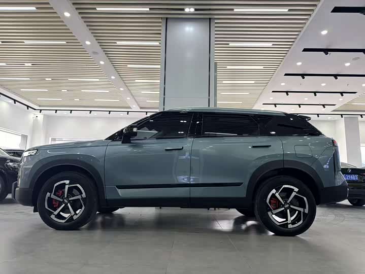 Фото 3 - Chery Jaecoo J7 (Explore 06)