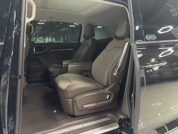 Фото 5 - Volkswagen Viloran