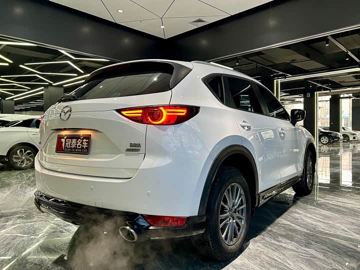 Photo 5 - Mazda CX-5