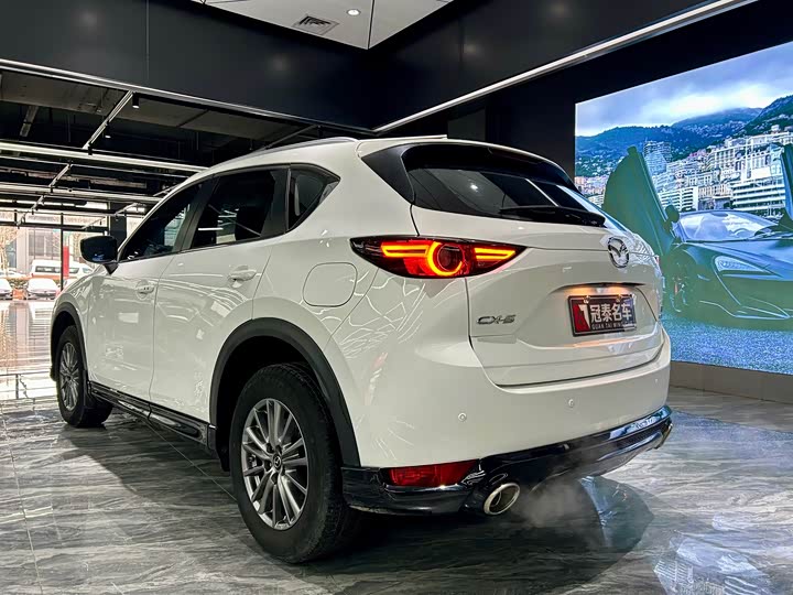 Photo 7 - Mazda CX-5