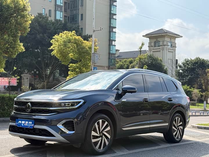 Photo 1 - Volkswagen Talagon