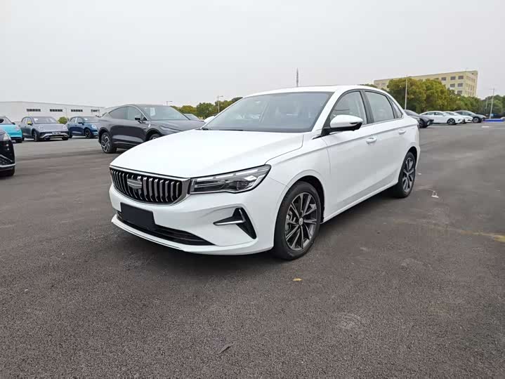 Фото 1 - Geely Emgrand