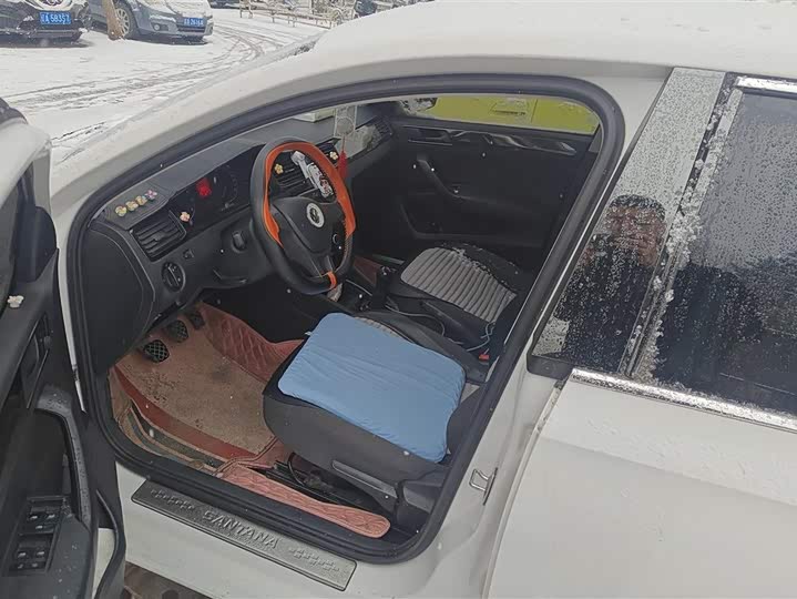 Фото 9 - Volkswagen Santana