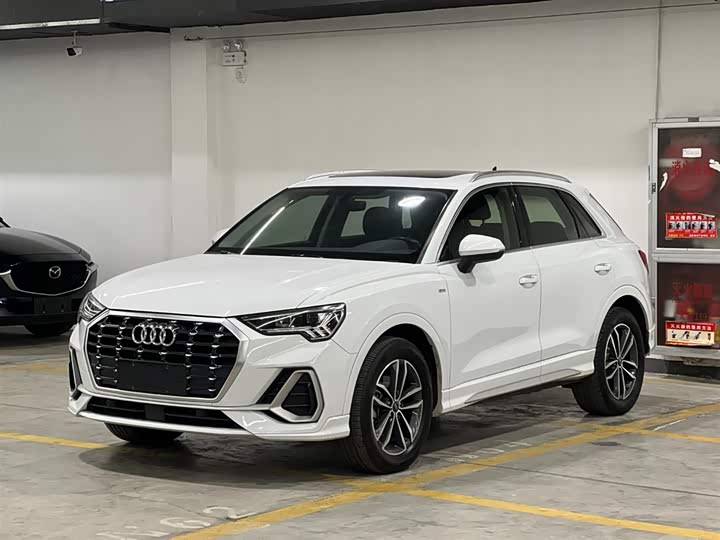 Фото 1 - Audi Q3