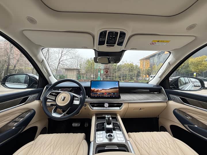 Фото 9 - Tank 500