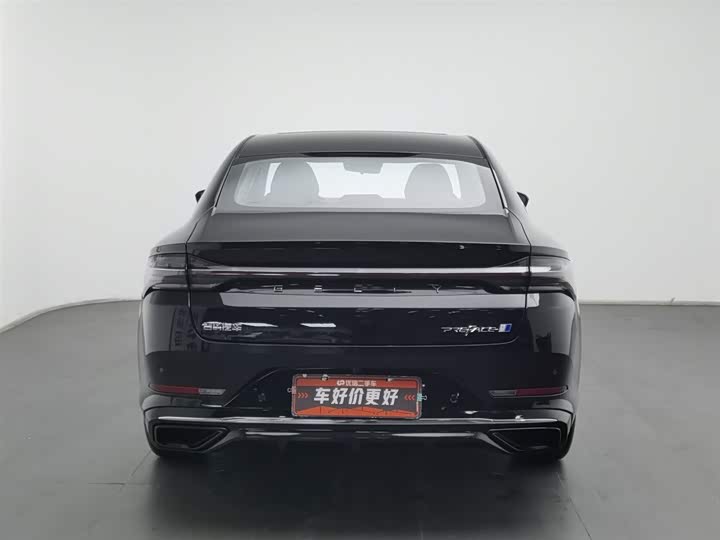 Фото 4 - Geely Preface L