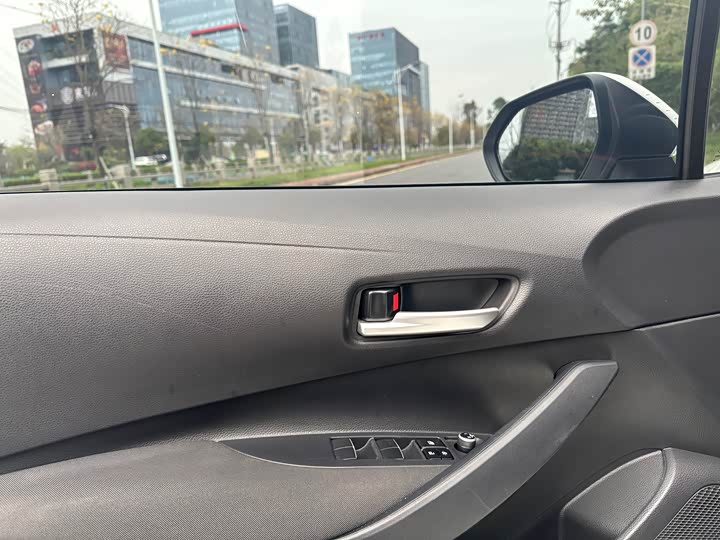 Photo 7 - Toyota Levin