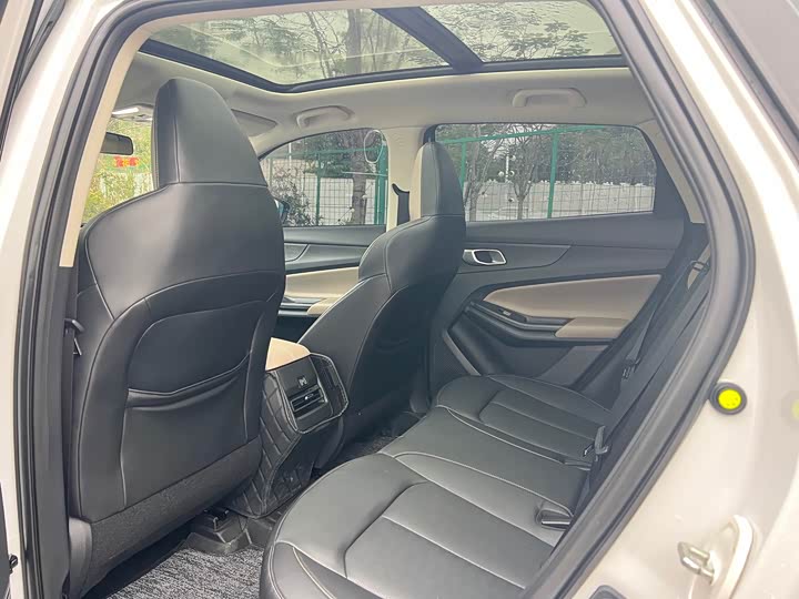 Фото 6 - Changan CS75 Plus