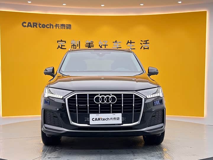 Фото 2 - Audi Q7