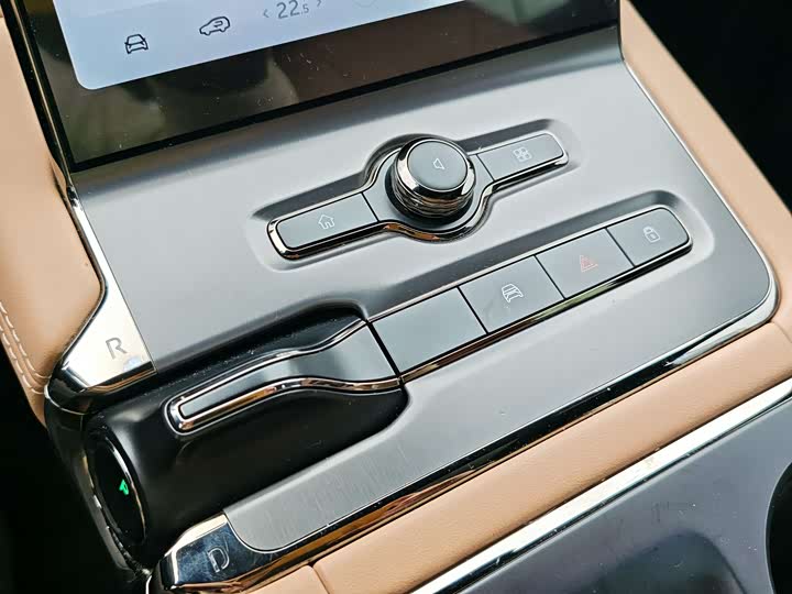 Фото 9 - Nio ES6