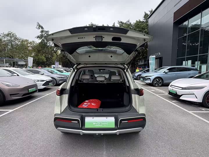 Фото 5 - BYD Yuan Up