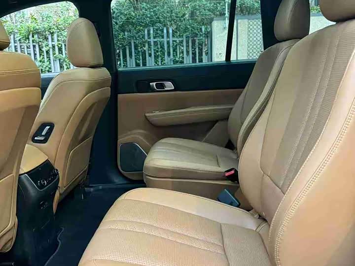 Фото 5 - LiXiang One