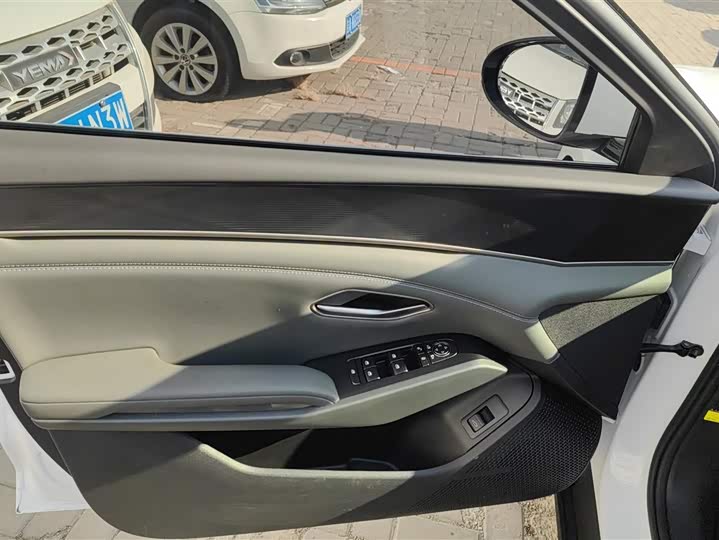 Фото 7 - BYD Qin L