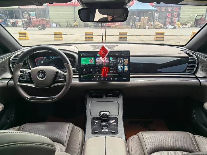 Фото 6 - BYD Han