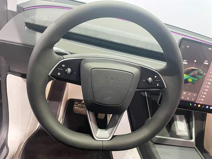Фото 9 - Tesla Model Y