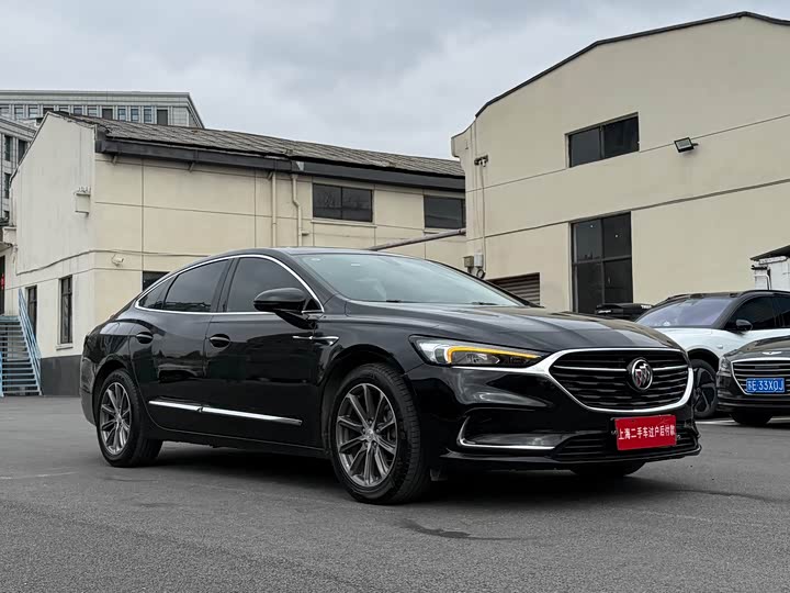 Фото 3 - Buick LaCrosse