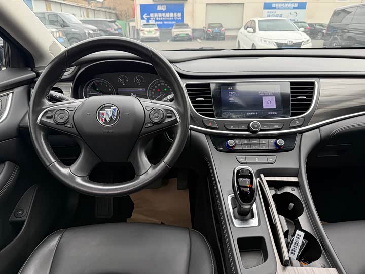 Фото 7 - Buick LaCrosse