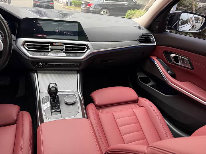 Фото 8 - BMW 3 Series