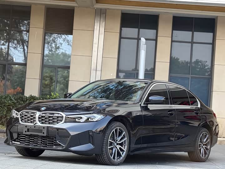 Фото 1 - BMW 3 Series